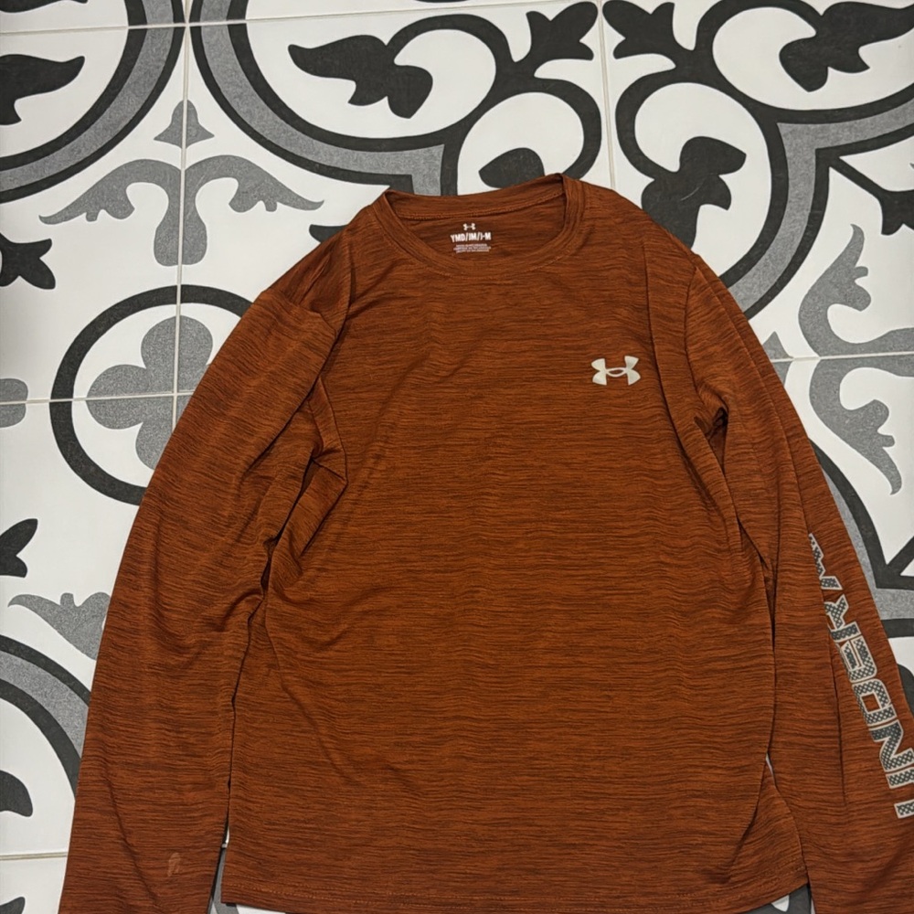 Under Armour Boys Long Sleeve Shirt